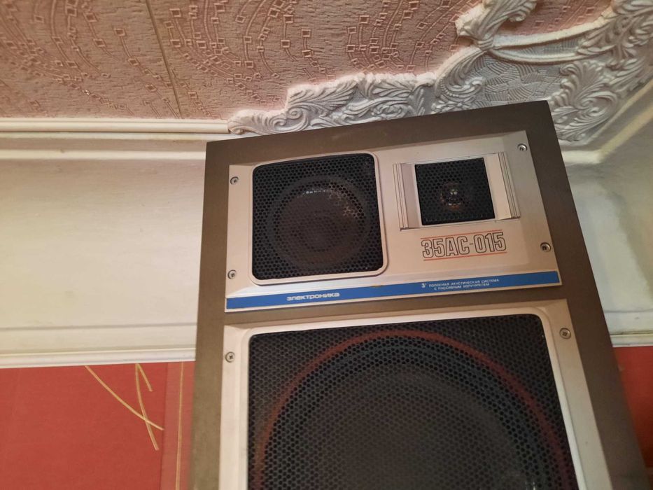 Продам  колонки Электроника 35АС-015