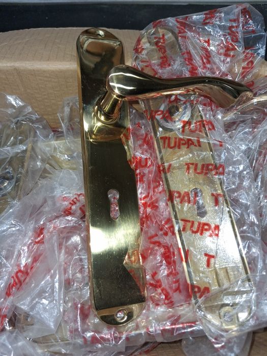 Puxadores  de porta Tupay