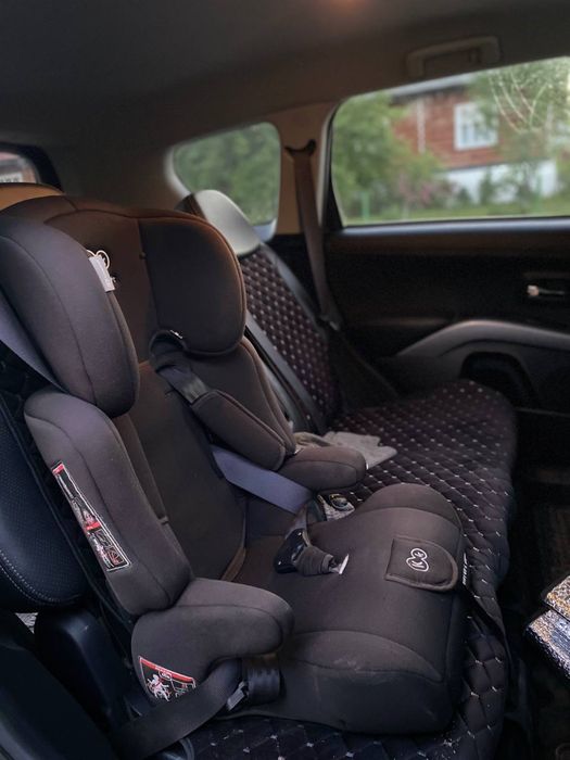 Mitsubishi Outlander 2012