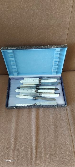 Vintage Knife Set493645204984975360