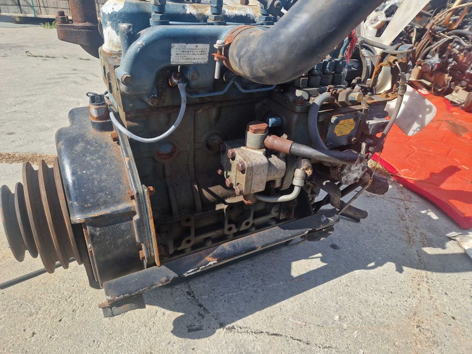 Silnik Kubota V1200 kosiarka traktorek minikoparka
