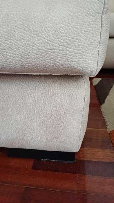 Sofá 2 lugares + Chaise Lounge