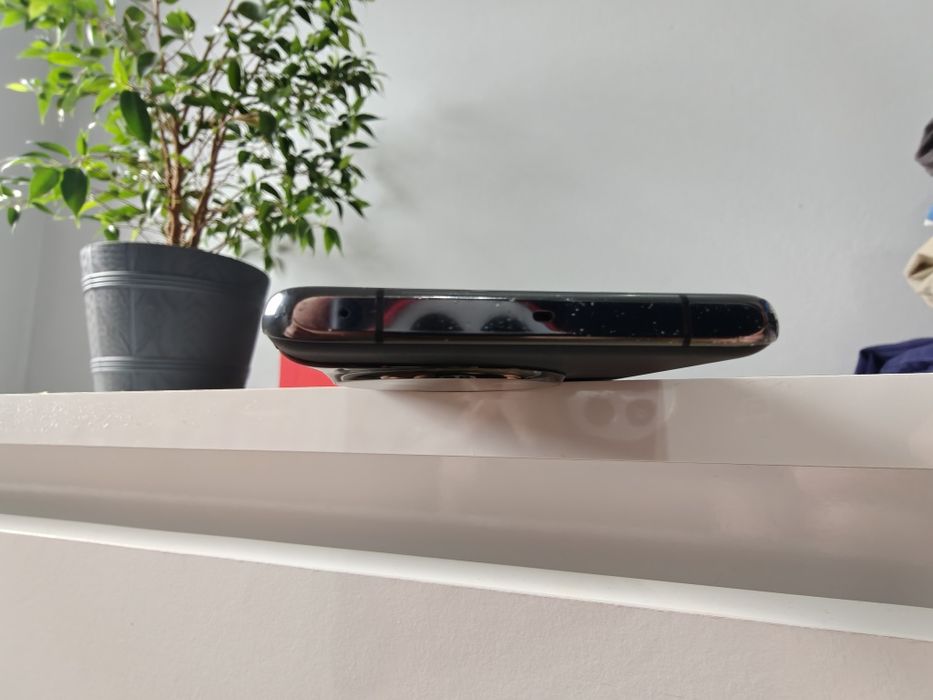 Smartfon OnePlus 11 8/128 jeszcze na gwarancji.