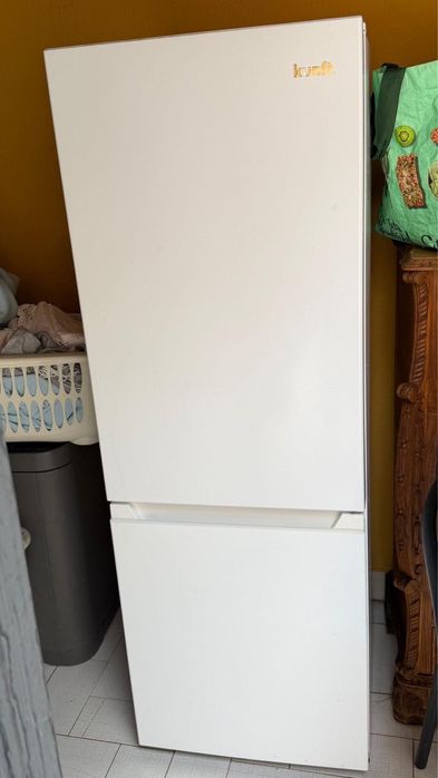Frigorífico Combinado KUNFT – Bom estado – 150€