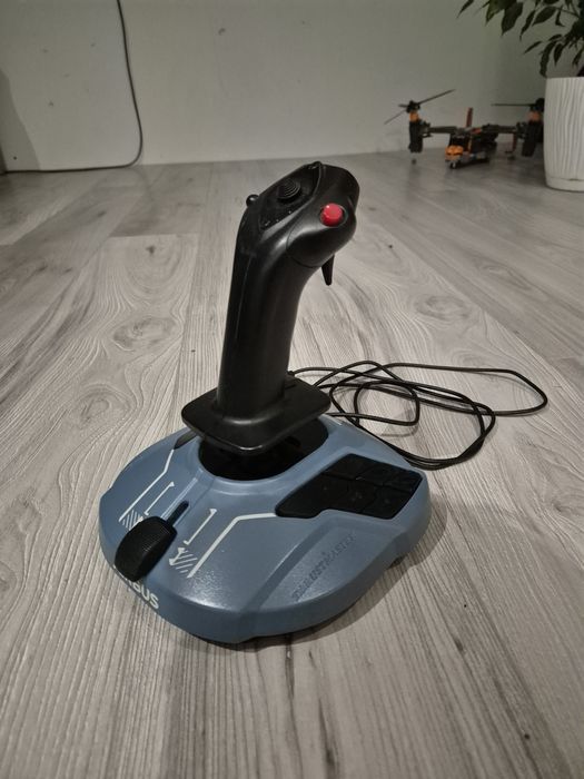 Joystick oraz przepustnica Thrustmaster Airbus pack