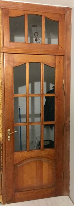 Двери деревянные