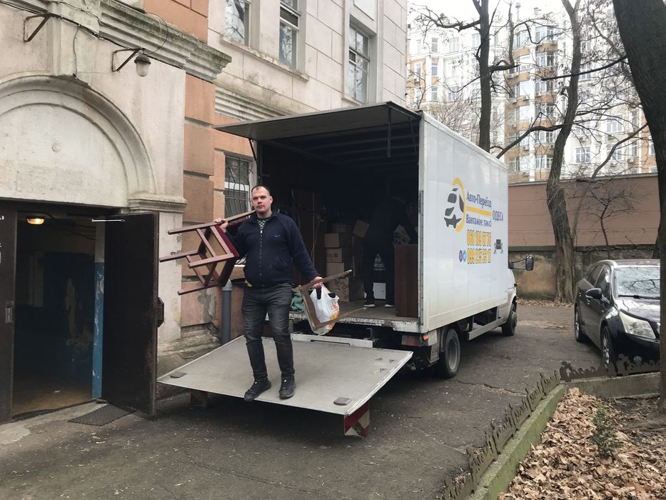 грузоперевозки.переезд.грузовое такси.доставка.грузчики.мебель.недорог