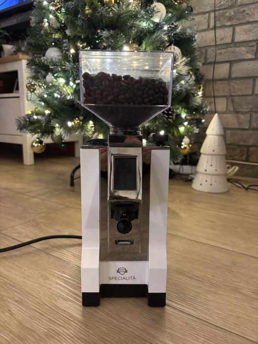 Młynek do kawy Eureka Mignon Specialita White - Biały 16CR