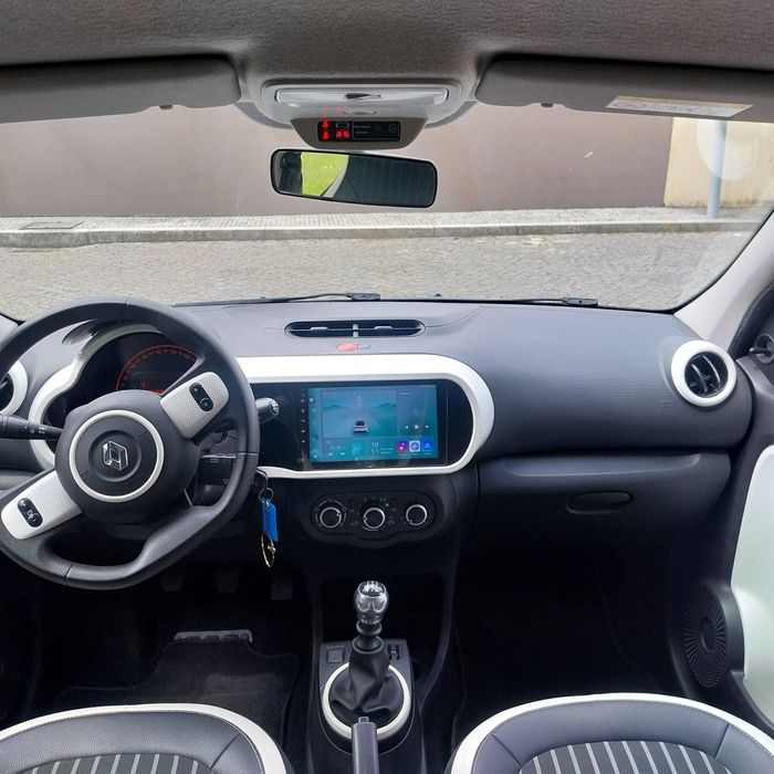 Reanault Twingo 90cv  Display