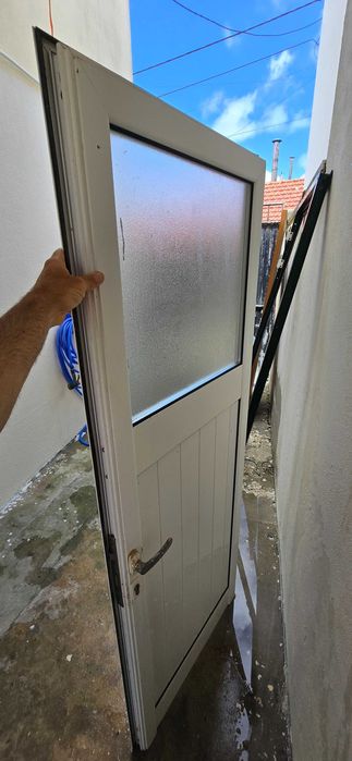 Porta de Aluminio