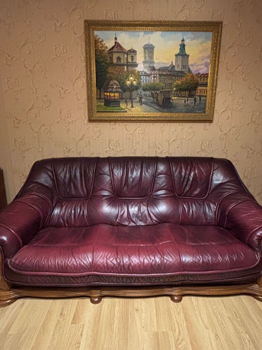 Диван шкіряний ,