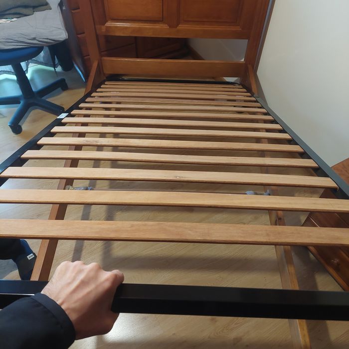 Cama de solteiro