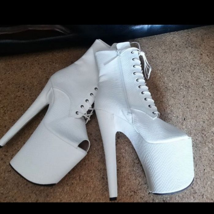 Стріпи трійка шкіра