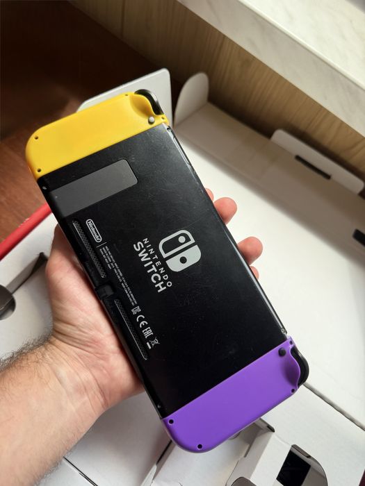 Nintendo Switch V2