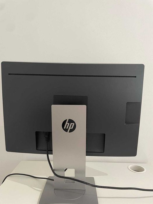 Monitor HP EliteDisplay E240c 24" Full HD com Webcam e Colunas