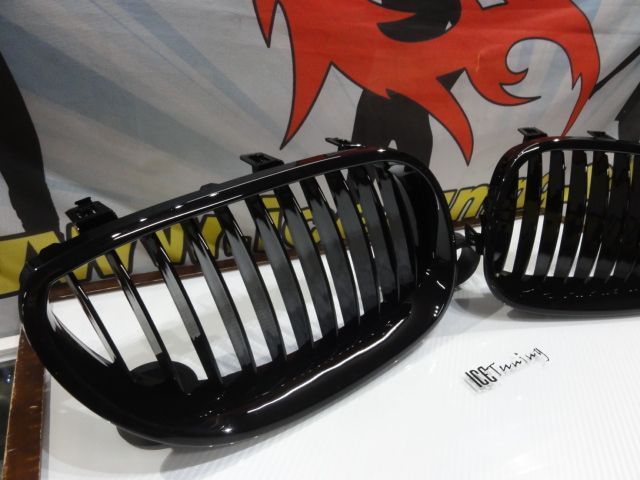 Grelha frontal BMW E60, E61 2003-2010 preto piano brilhante M-Performance Look