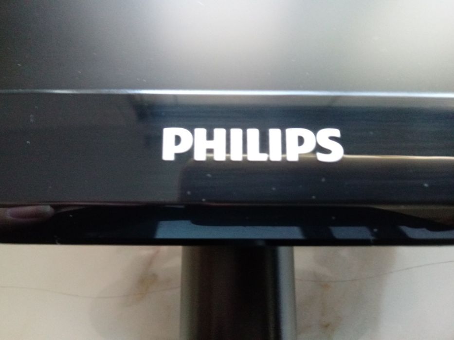 Philips LED Monitor423379070784655362