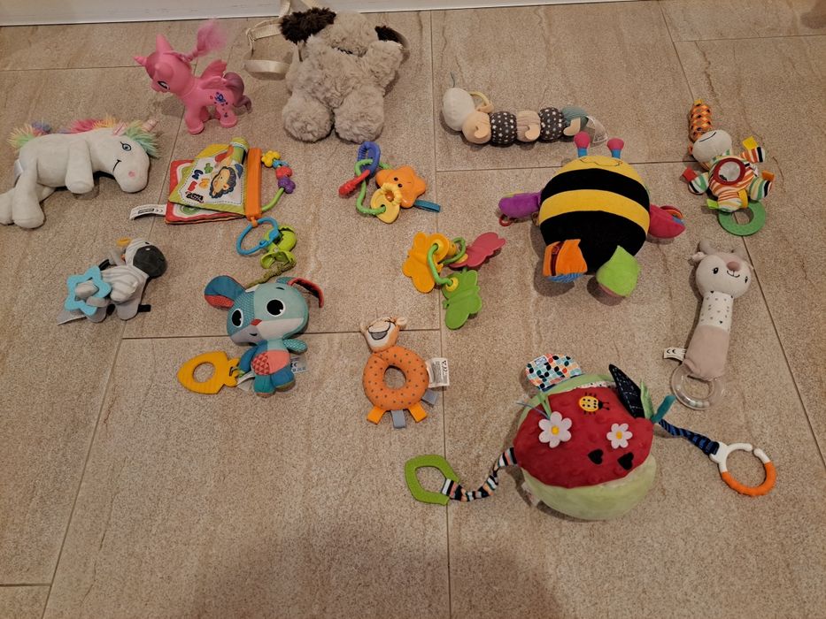 Zabawki dla dzieci / Koniki