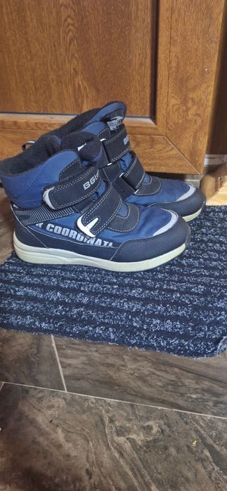 Ботінки  зима 250грн 34 роз