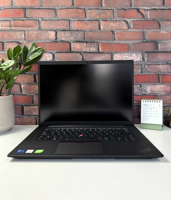 Lenovo ThinkPad P1 Gen 4·i7-11850H·32GB·SSD1TB·4K 16"·RTX A2000 4GB