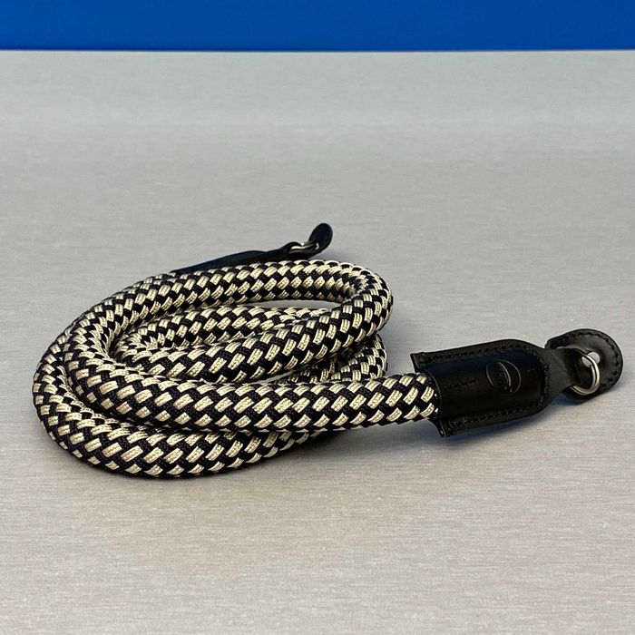 Leica Carrying Strap | Round braided rayon & leather cord | Black/White | 14719