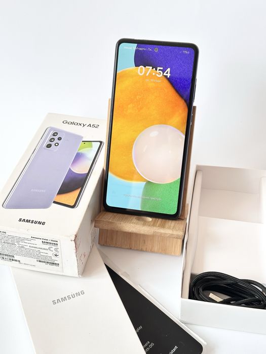 Samsung A52 Під ремонт! Перезавантажується!