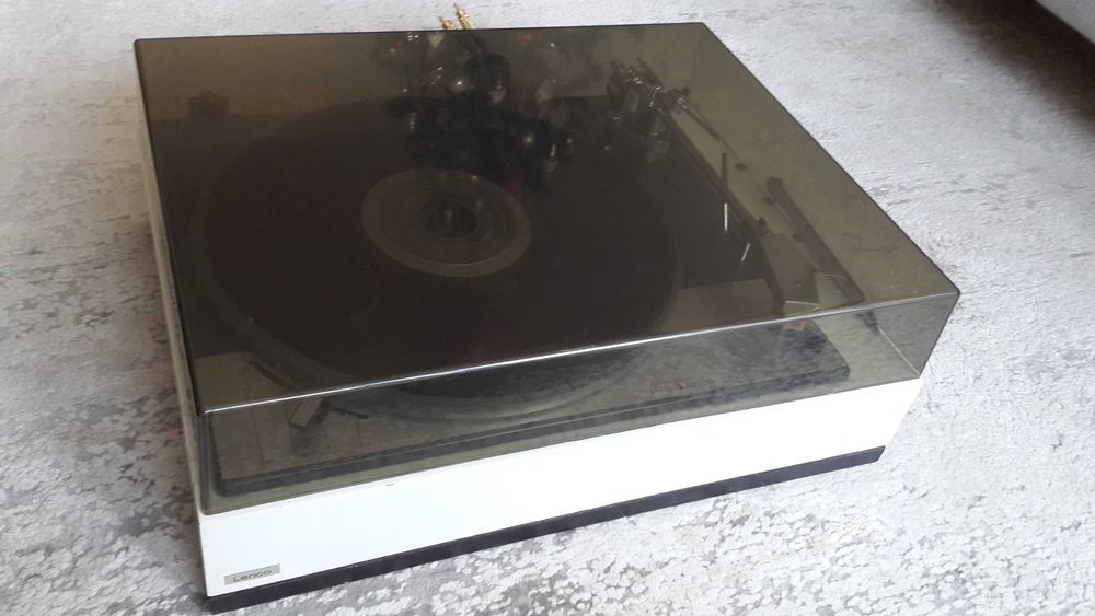 Програвач платівок Lenco L-75 , L-76  , L-833DD