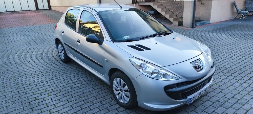 Peugeot 206 plus