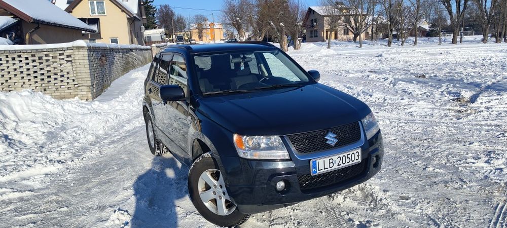 Suzuki Grand Vitara 2.7 V6