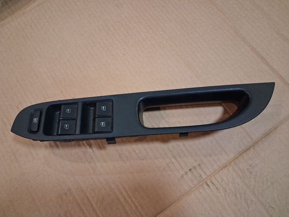 Panel sterowania  szyb lewy SEAT IBIZA III CORDOBA II  6L1867171G