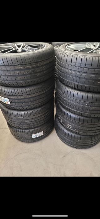 Opony 22  mercedes Gle 285/40. 325/35 R22