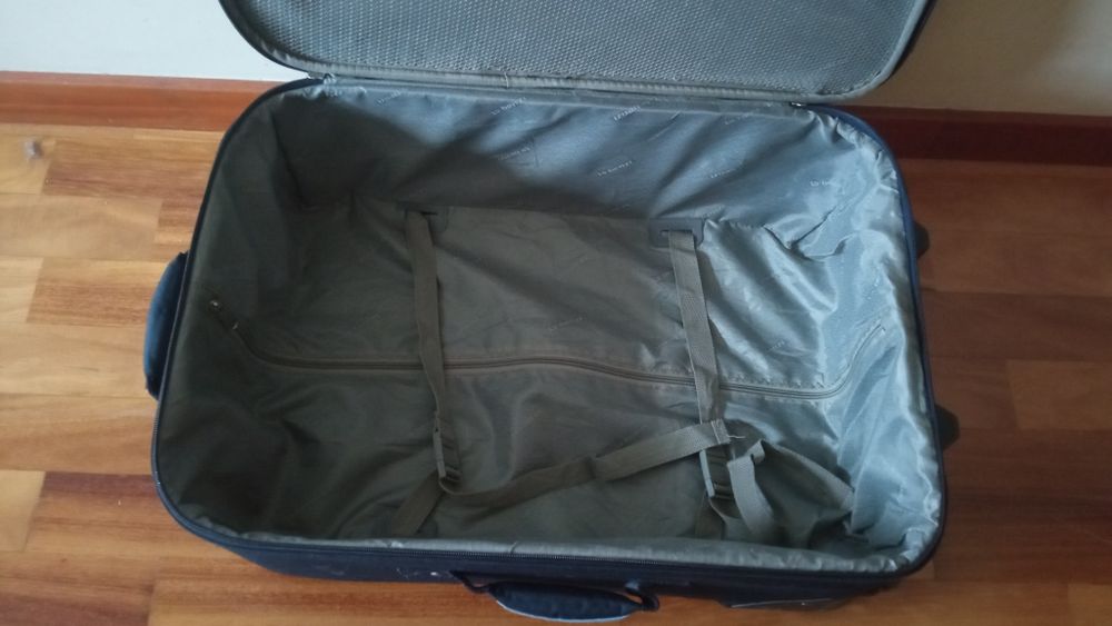 Mala de viagem   0.60 x 0.40
