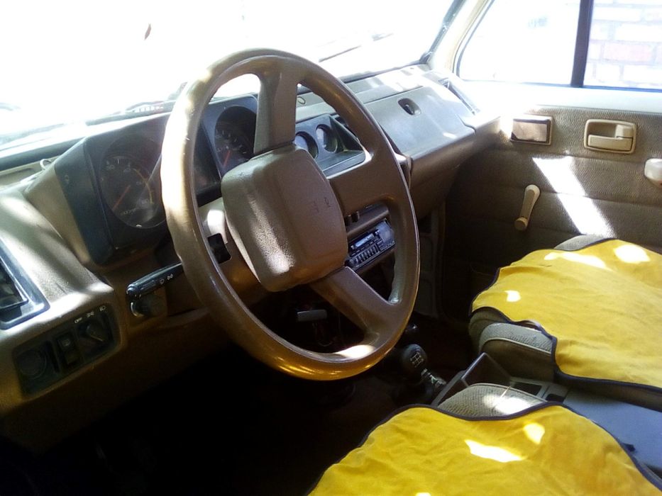 Isuzu Trooper 1986
