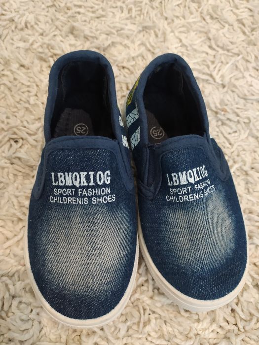 Детская обувь Новая