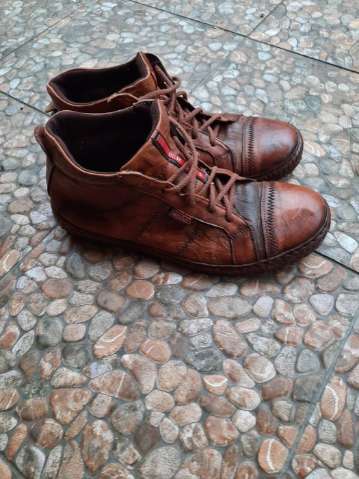Buty męskie skórzane prada