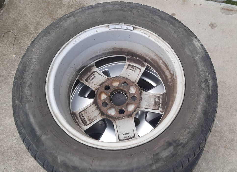 Литые диски и резина 195/65 R15 то