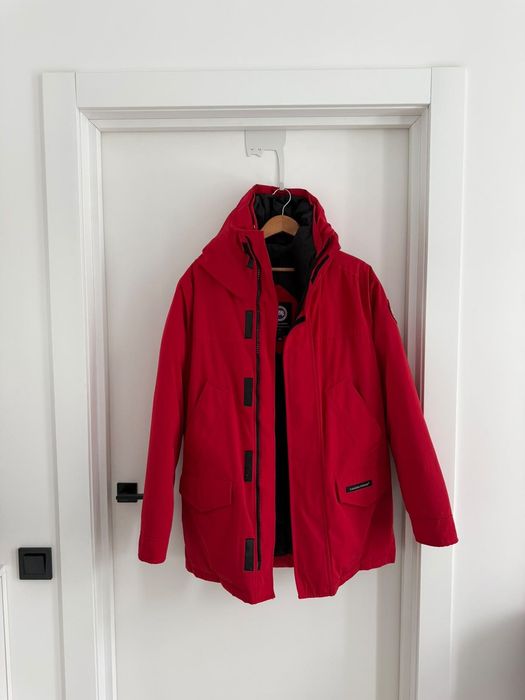 Парка на пуху чоловіча Canada Goose