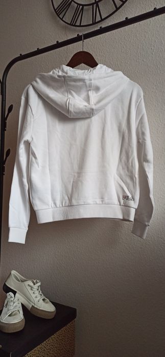 Nowa bluza Fila z metką
Rozmiar: XS
Kolor: biały