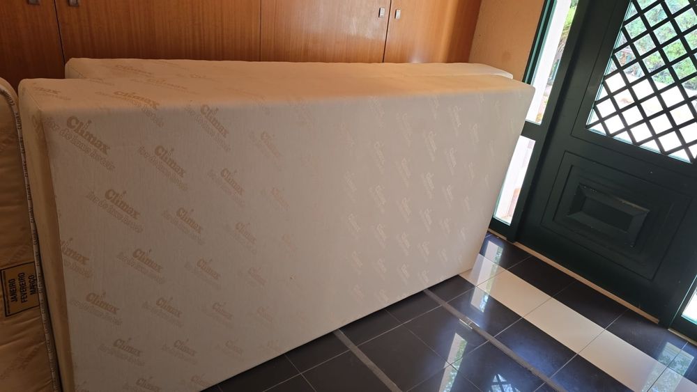 Camas de solteiro 100cm x 200cm