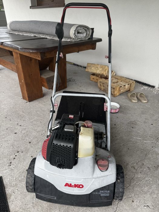 Wertykulator aerator