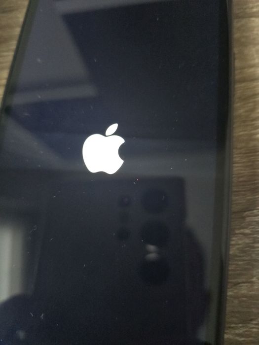 Sprzedam Iphone 11 64gb