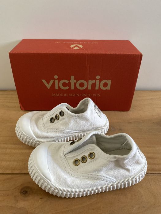 Sapatilhas Lona Victoria