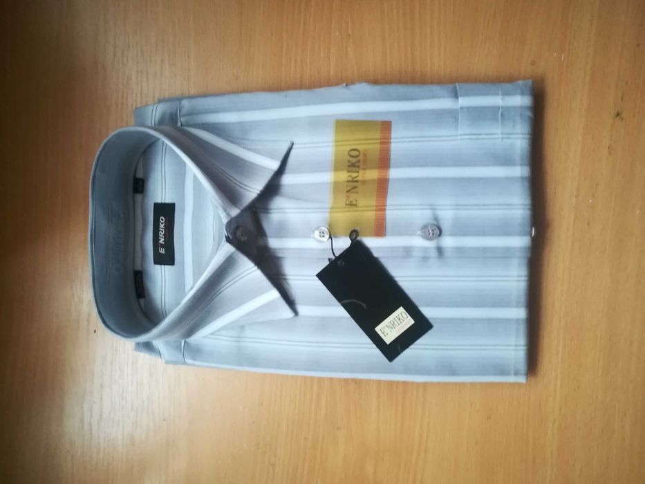 Продаю рубашку мужскую с коротким рукавом " E Nrico " Super Shirt