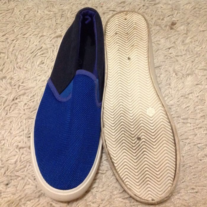 Sapatos de lona azul n.38.