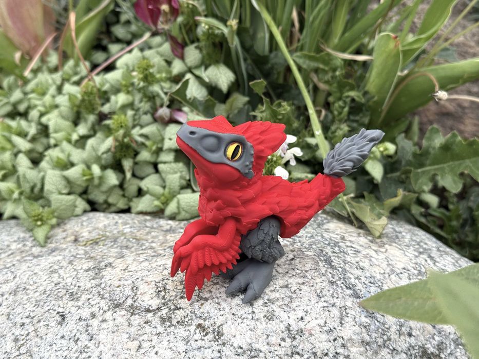 Dinozaur Pyroraptor 3D – ruchoma figurka inspirowana pierzastym drapieżnikiem