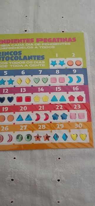 30 brincos autocolantes, novos