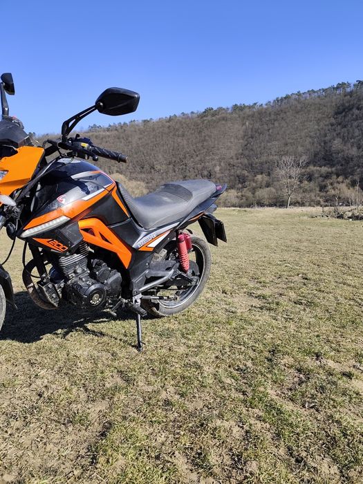 Мотоцикл Spark 200R27