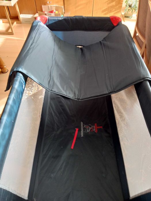 Turystyczne łóżeczko dla dziecka