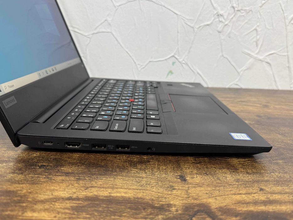Lenovo ThinkPad E480 - 14"Full HD IPS,Core i5-8250U,8GB RAM, 256GB SSD