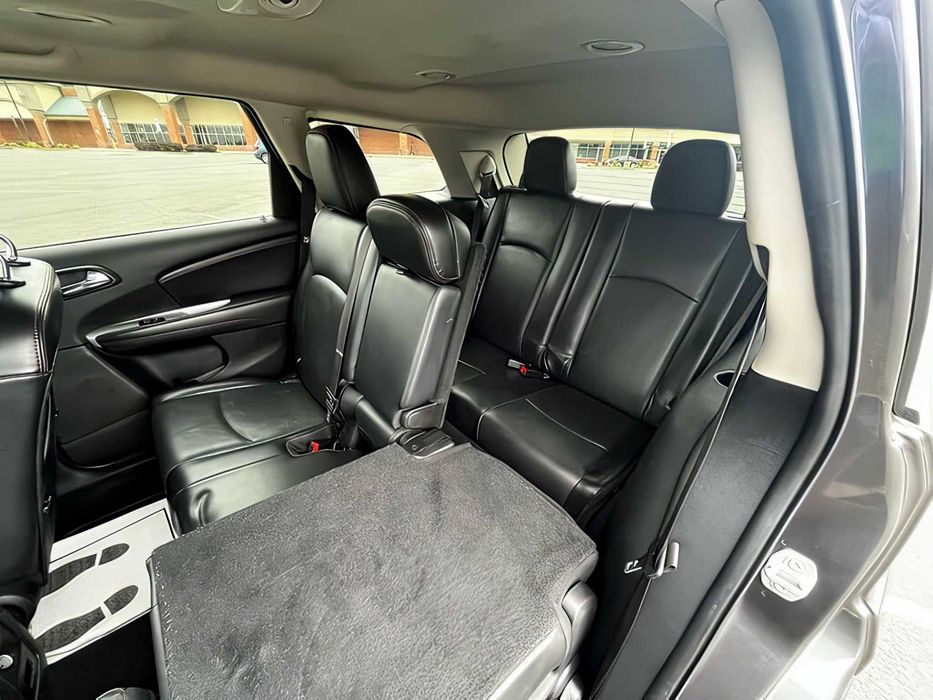 Dodge Journey      2019